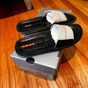 Prada Navy and Cream Calzature Donna Sandals